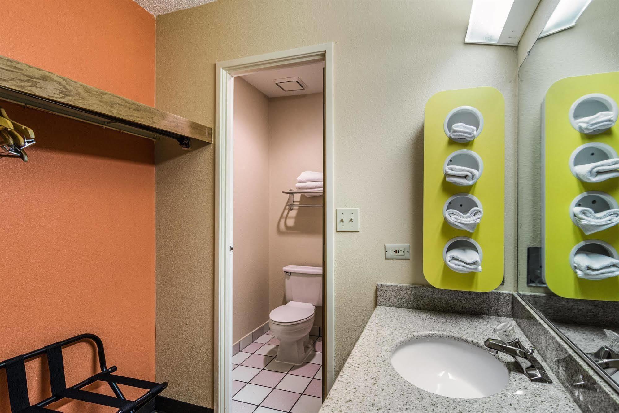 Motel 6-Libertyville, Il Dış mekan fotoğraf